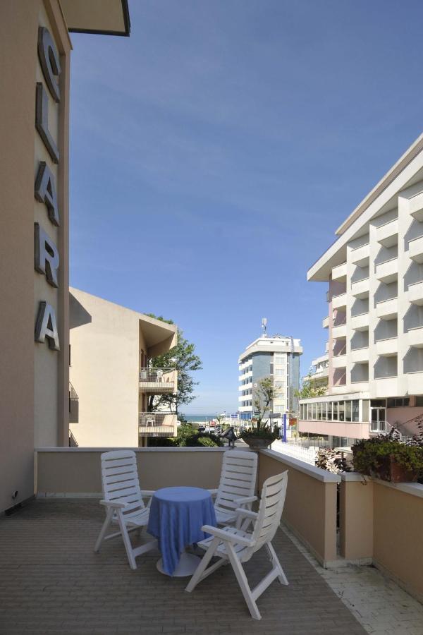 Hotel Clara Riccione Esterno foto